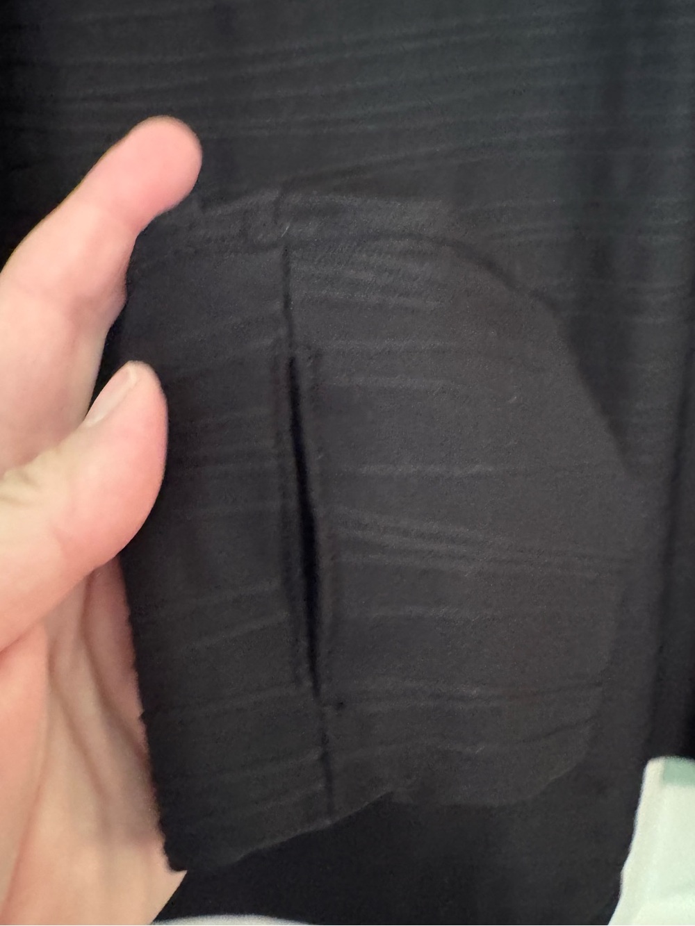 Tommy Bahama Active, Black Quarter-Zip Lightweight Pullover. Size Large - Picture 5 of 5